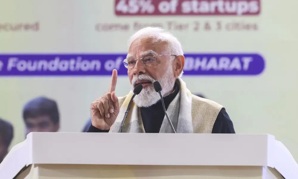 PM Modi urges Indian startups to build AI on local servers